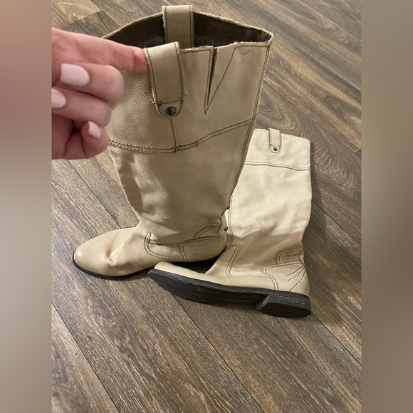 Otbt Petaluma - Picture 2 of 4